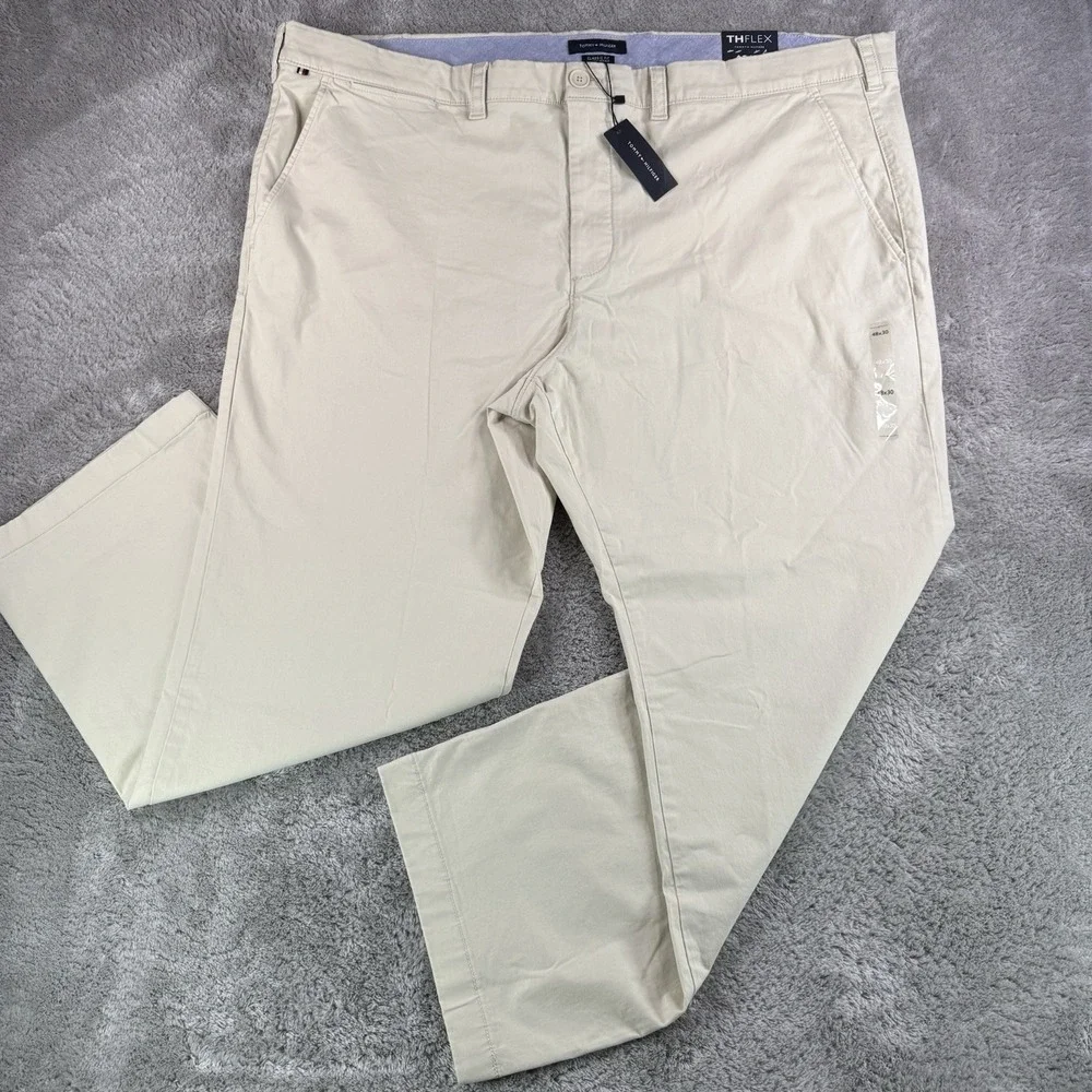 Tommy Hilfiger TH Flex Chino Pants Mens 48x30 Khaki Beige Classic Fit NWT